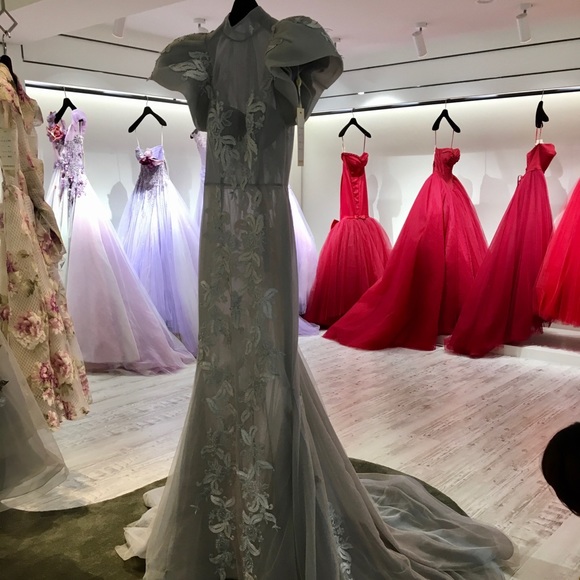 Wedding gown / night gown size US4 - Picture 7 of 10